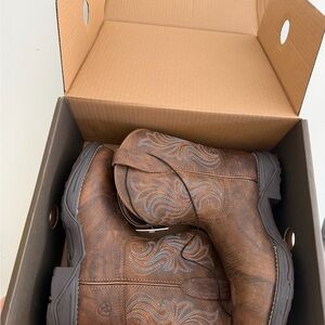 Ariat Womens Anthem Round Toe Shortie Western Boot